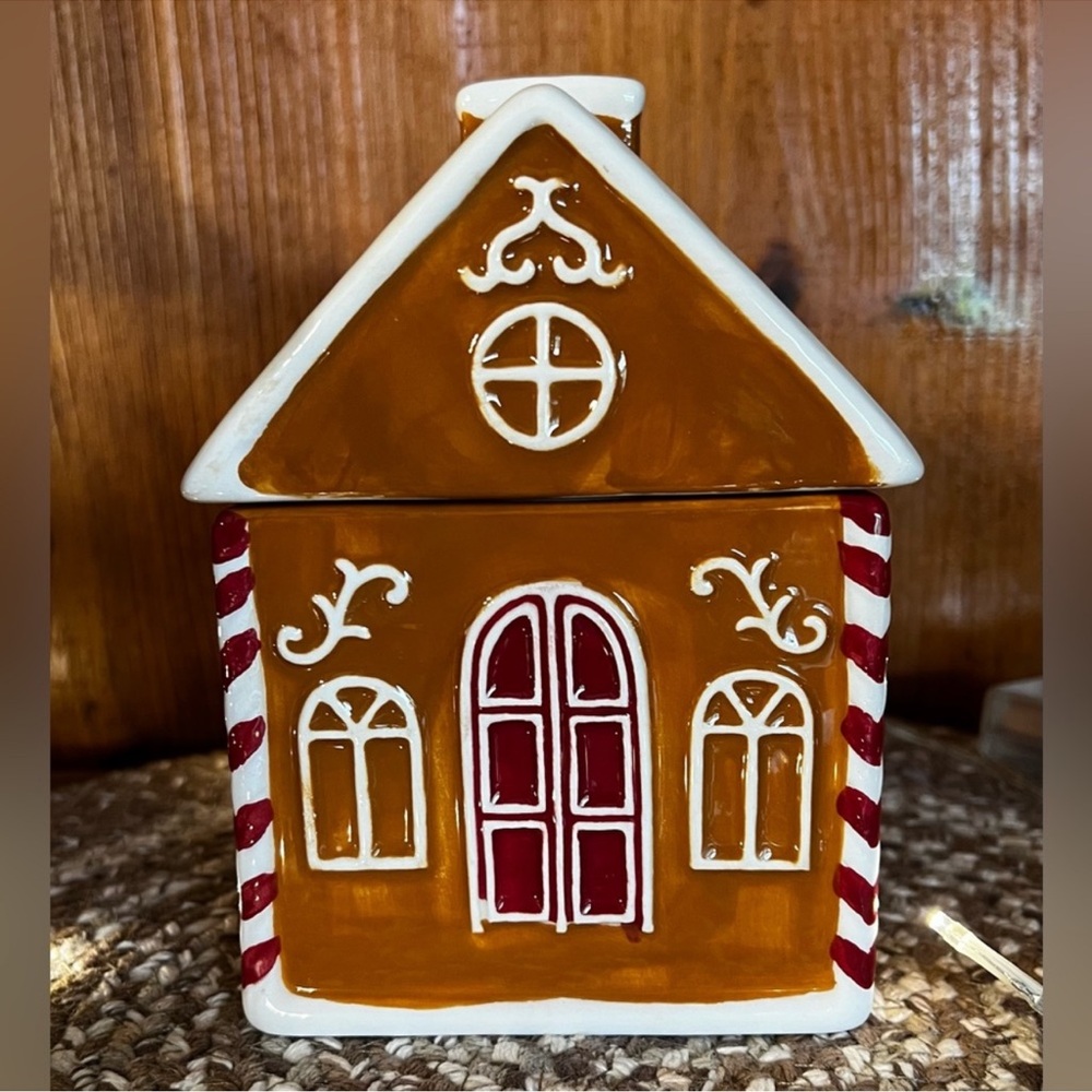 Gingerbread house